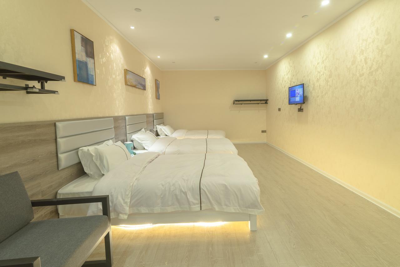 Wonder Youth Hostel Nanning Exterior foto